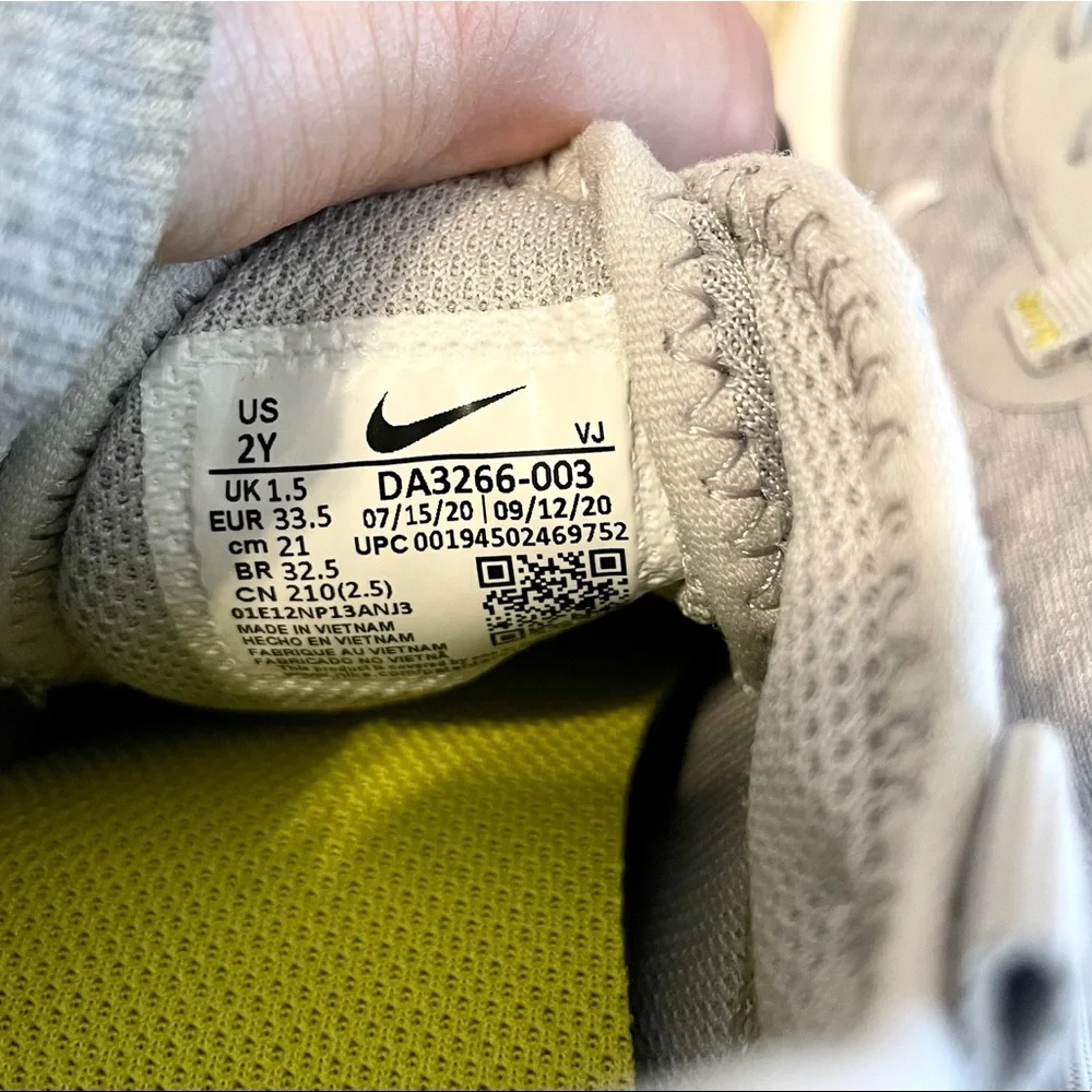 Nike Reposto little kids 2Y in light smoke grey + white check - new with box - Picture 7 of 9